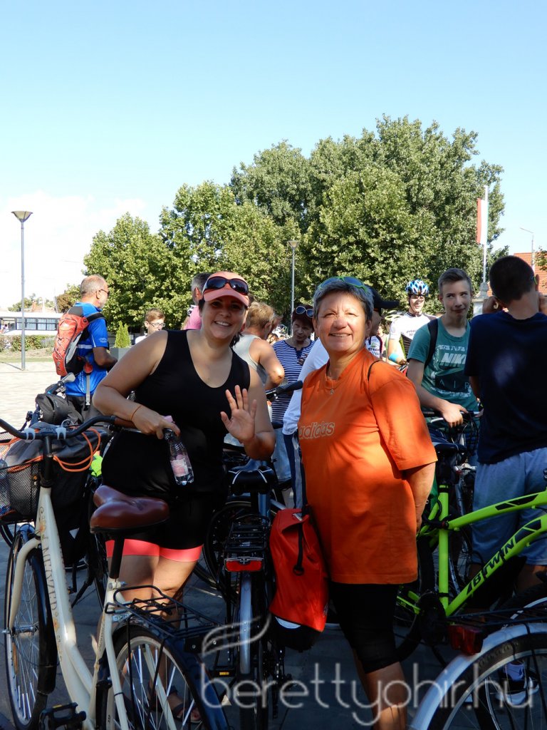 Kerékpártúra az autópályán 08